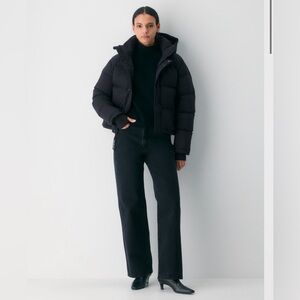 BLACK SUPER PUFF SHORTY